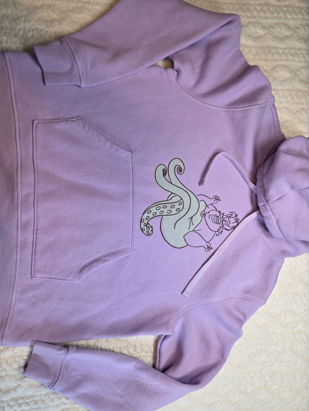 Disney Ursula Lavender Hoodie Sweatshirt Size Large